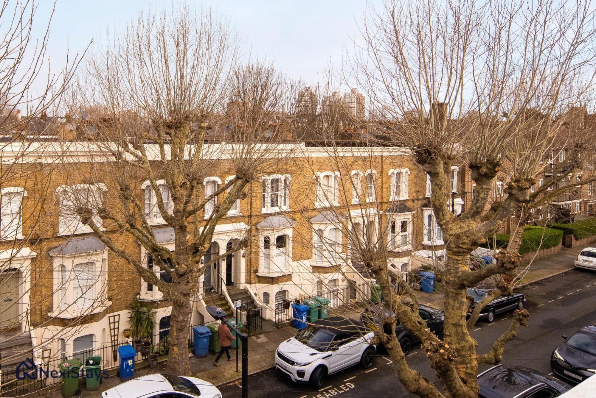 Апартаменты 10 Mins Walk To The Oval, The Kennington Retreat Лондон Экстерьер фото