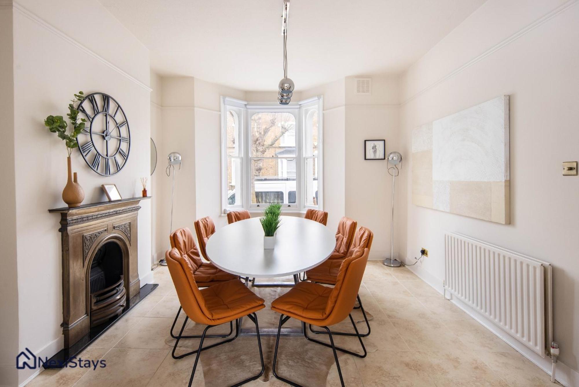 Апартаменты 10 Mins Walk To The Oval, The Kennington Retreat Лондон Экстерьер фото