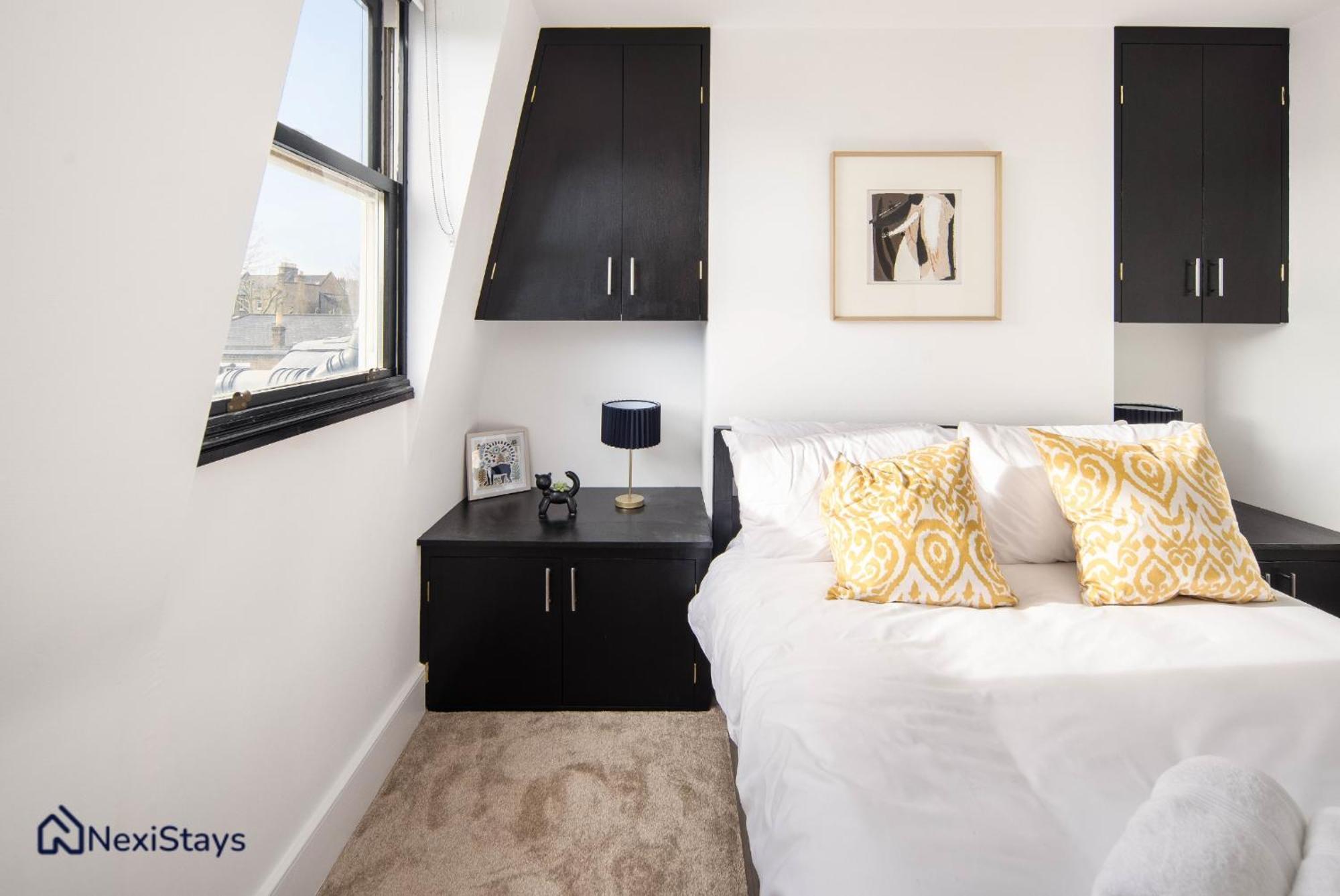 Апартаменты 10 Mins Walk To The Oval, The Kennington Retreat Лондон Экстерьер фото