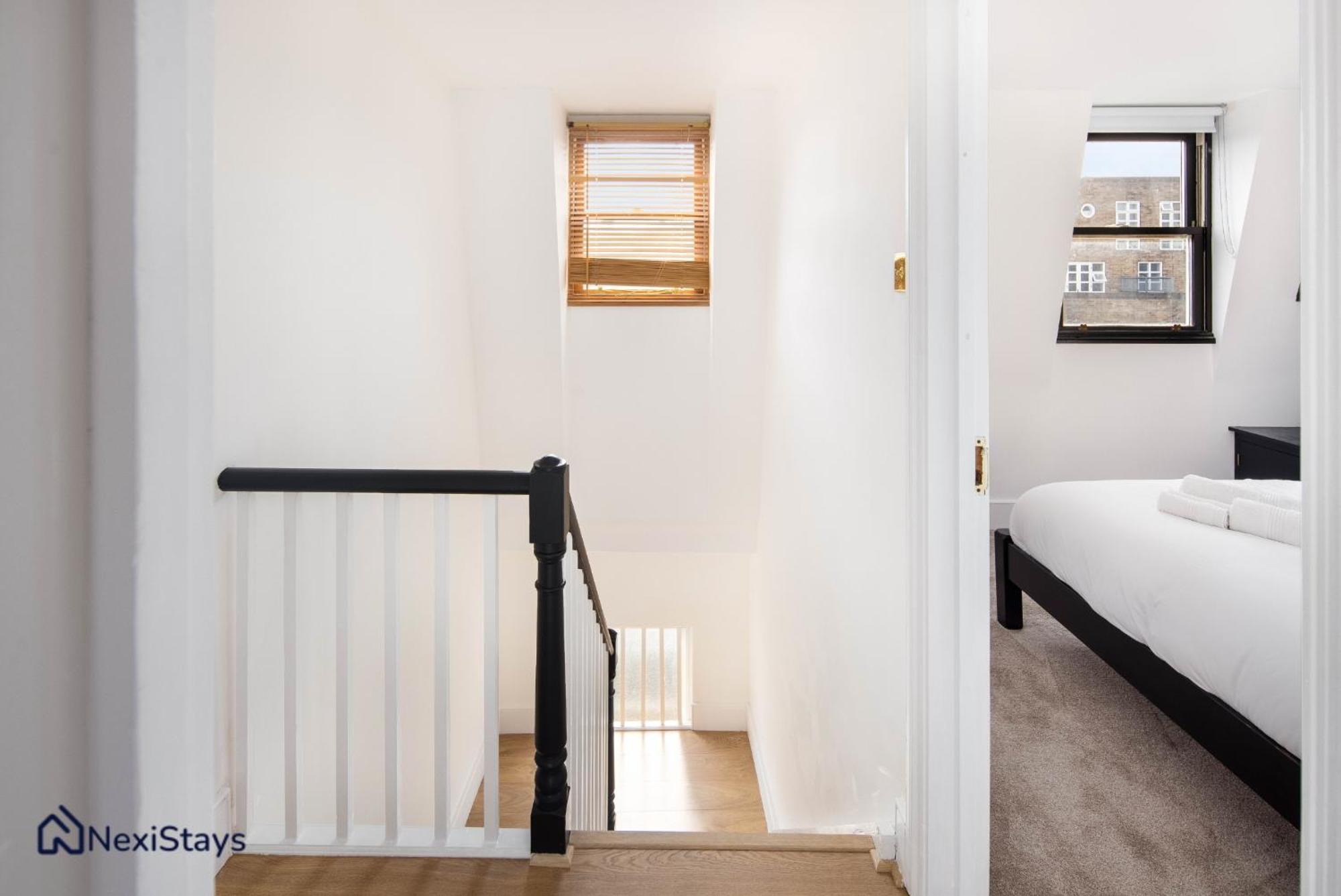 Апартаменты 10 Mins Walk To The Oval, The Kennington Retreat Лондон Экстерьер фото